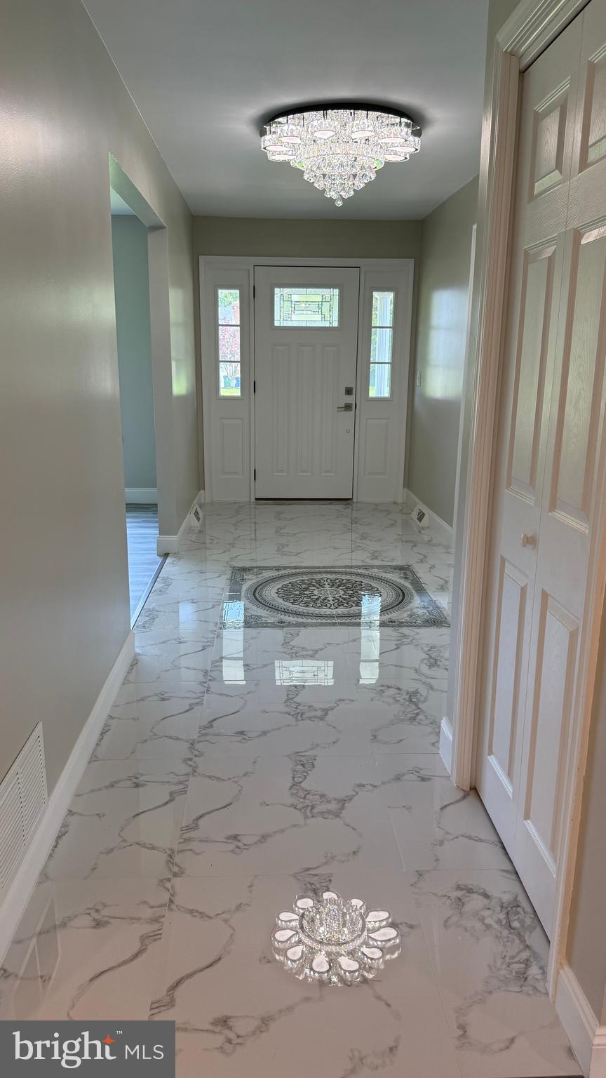 DERBY SHORES - Residential