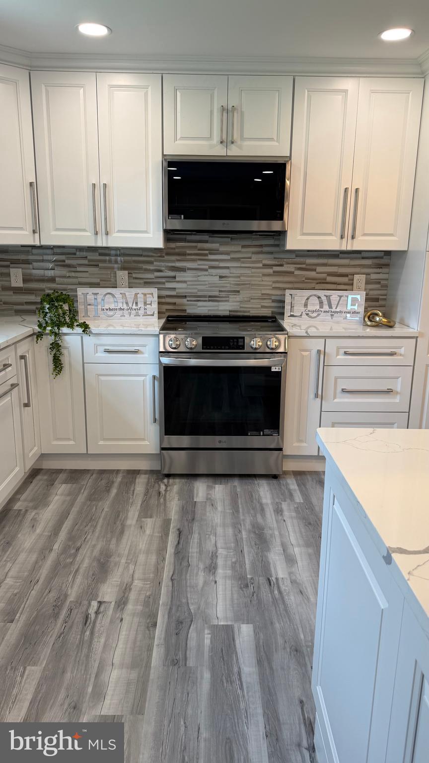 DERBY SHORES - Residential