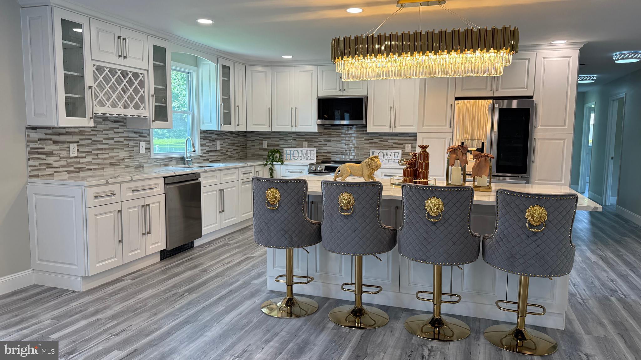 DERBY SHORES - Residential