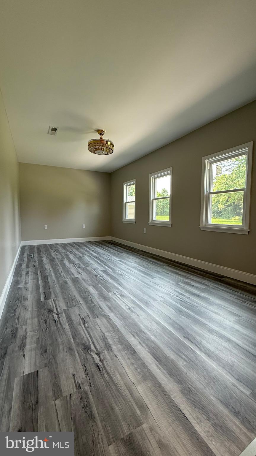 DERBY SHORES - Residential