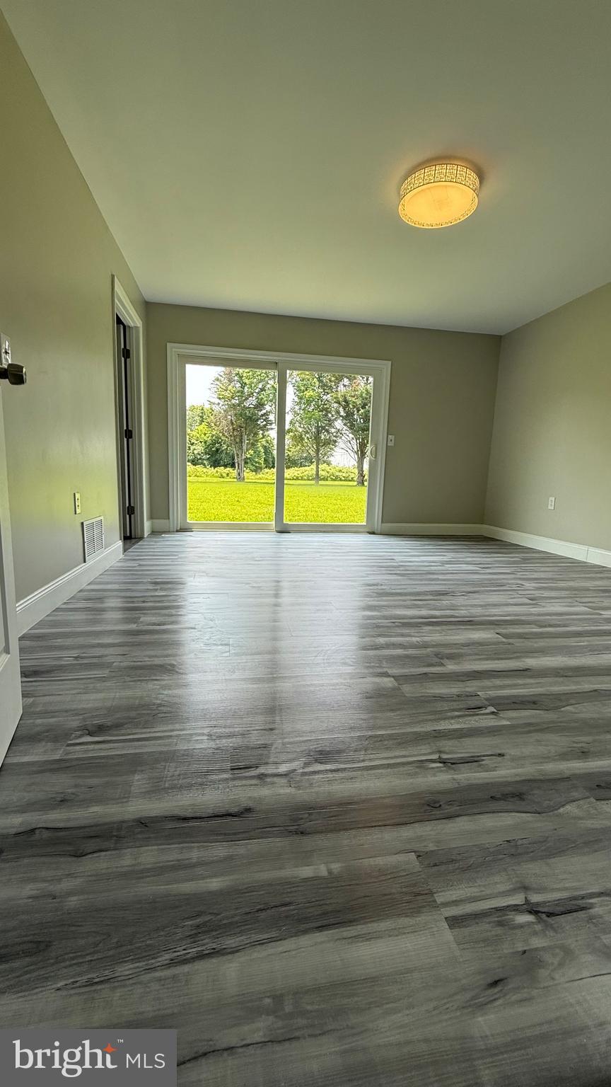 DERBY SHORES - Residential