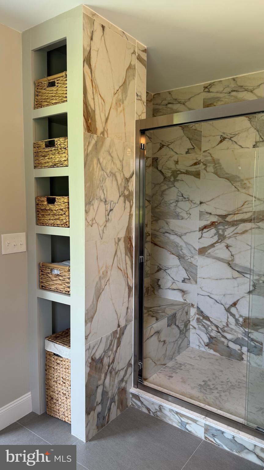 DERBY SHORES - Residential