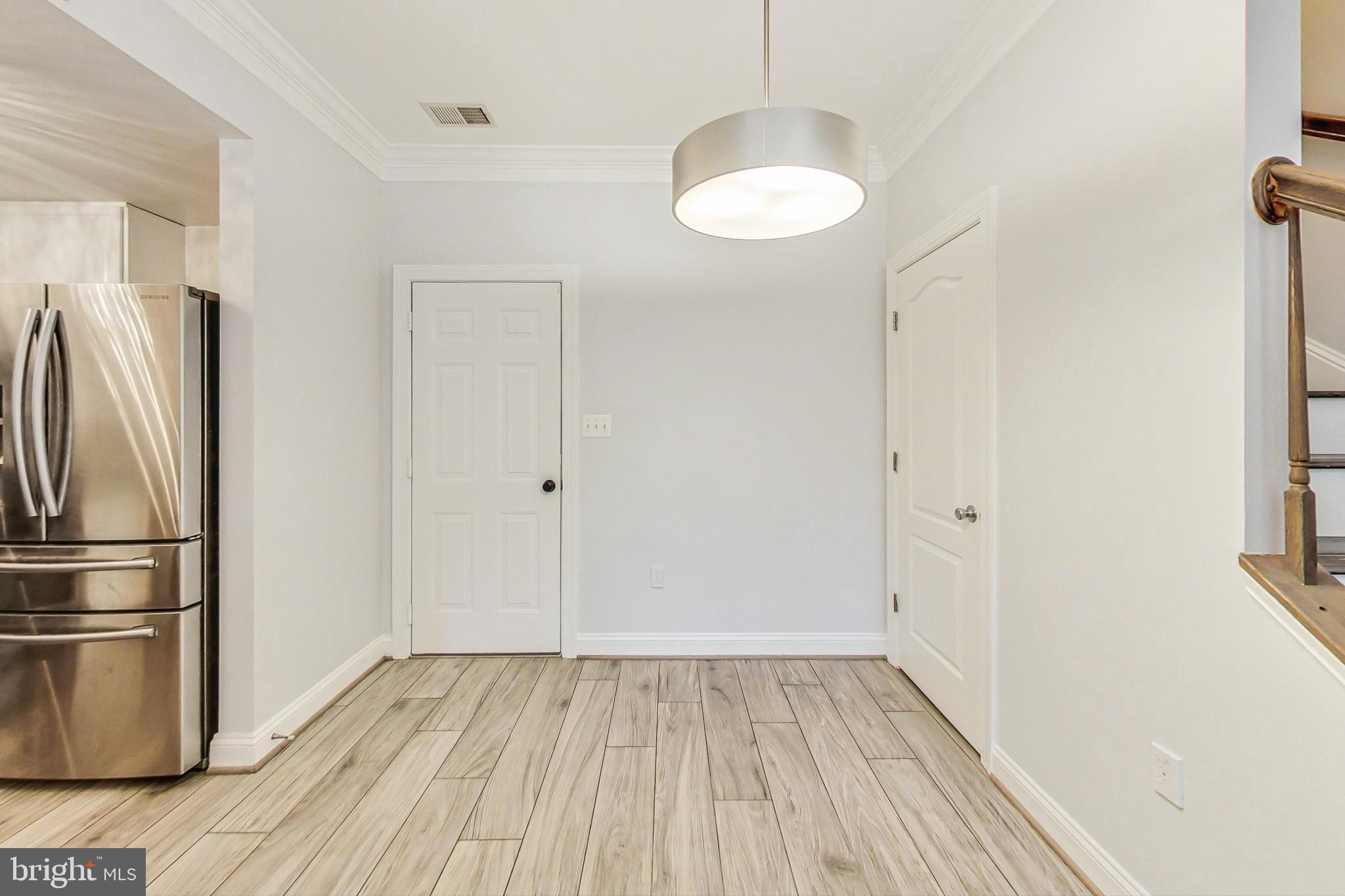 KENTLANDS - Residential Lease