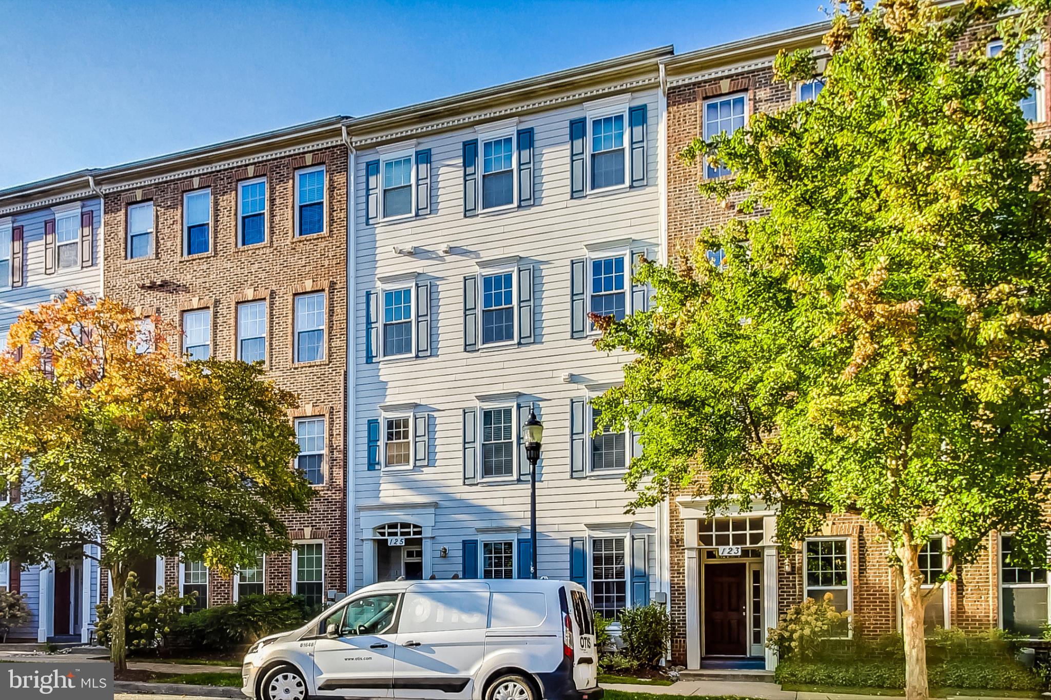 KENTLANDS - Residential Lease