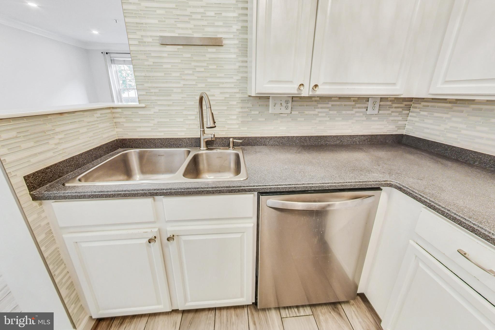 KENTLANDS - Residential Lease