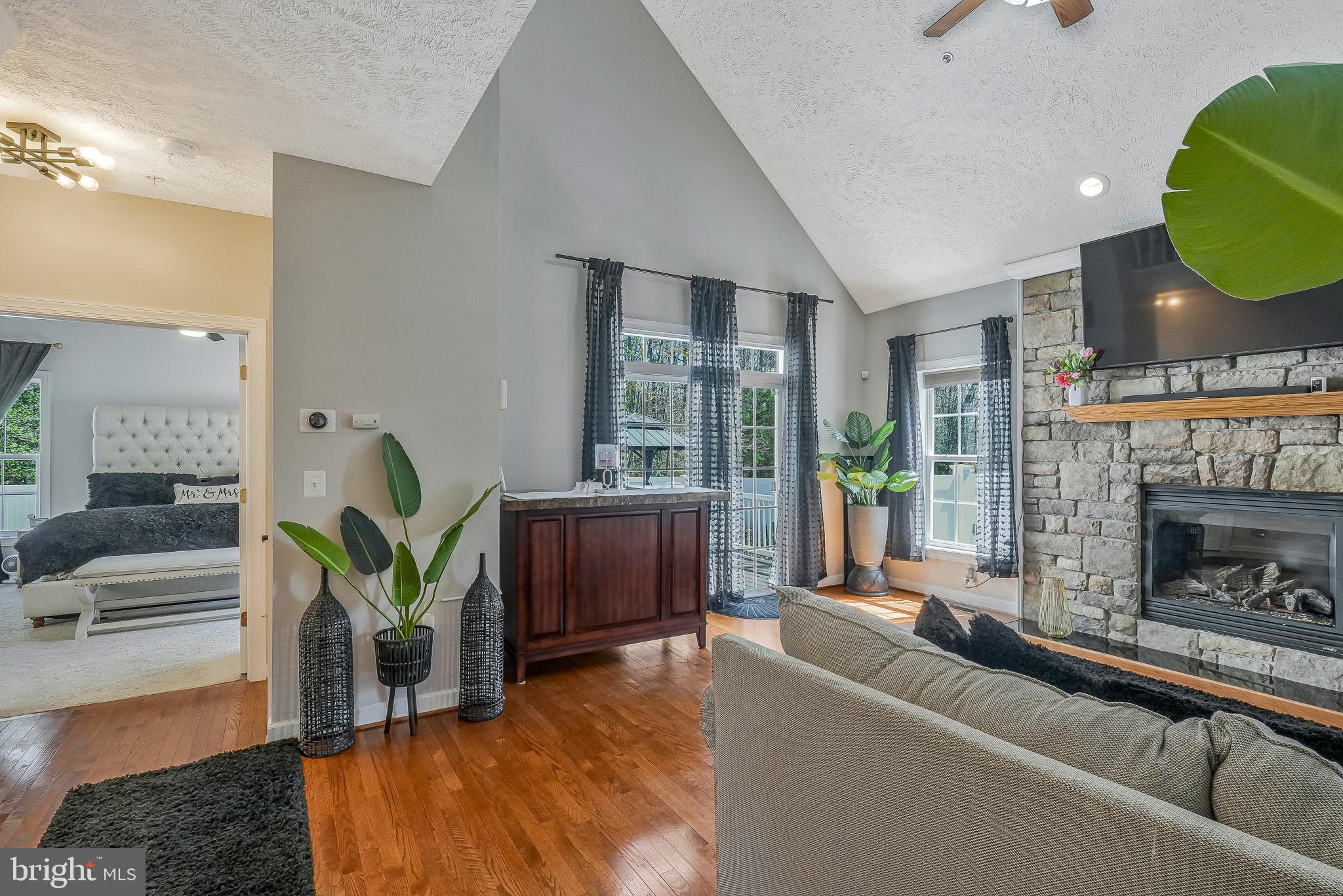 GREENHAVEN RUN - Residential