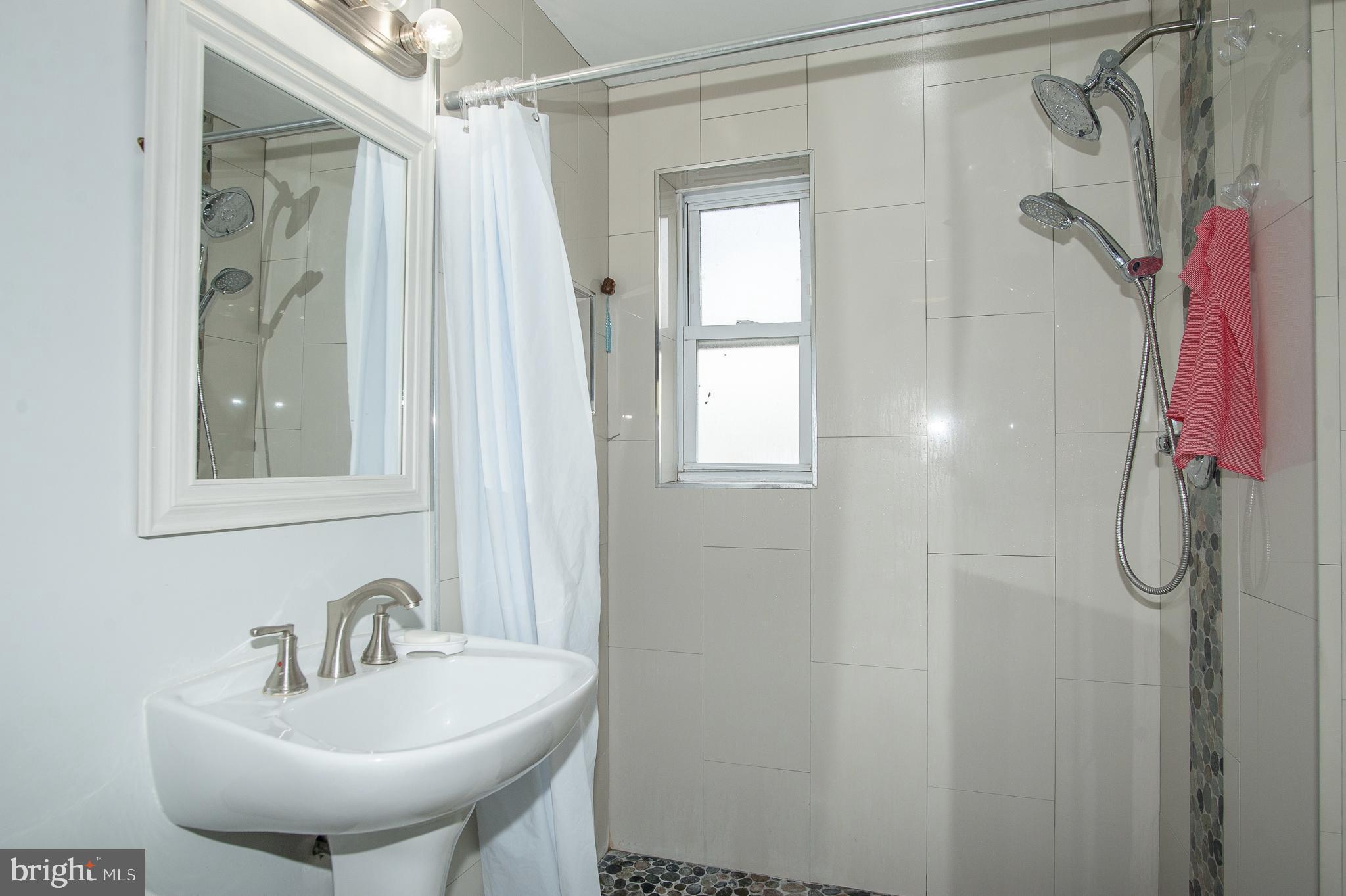 ARLINGTON VILLAGE - Residential Lease