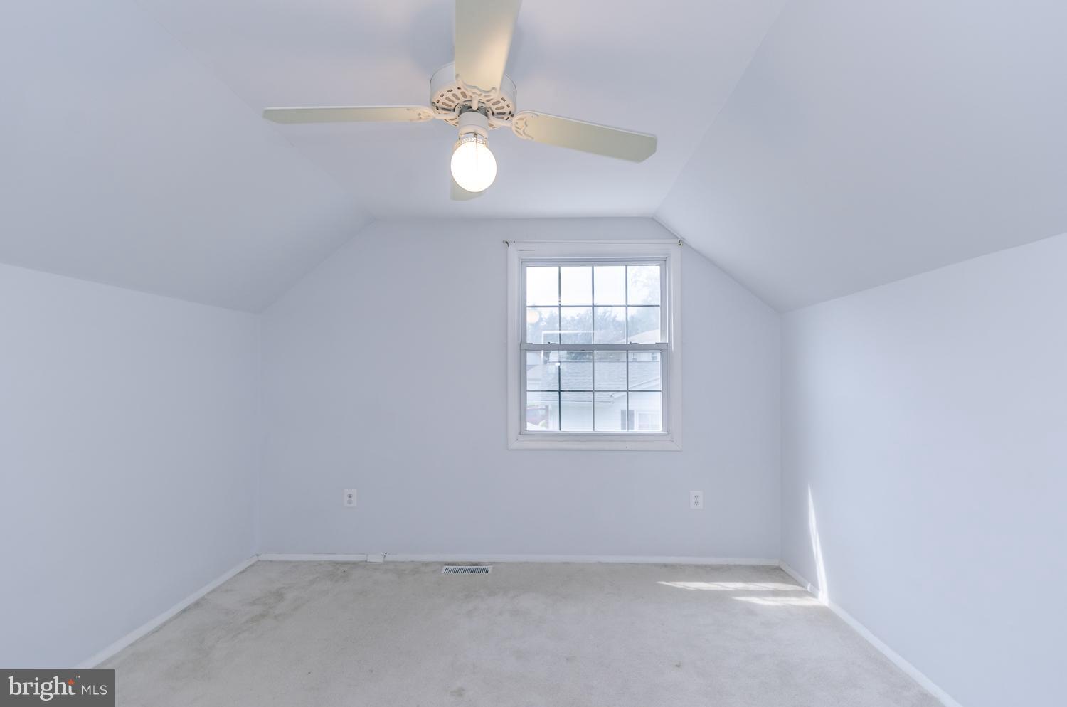 THE PROVINCES - Residential