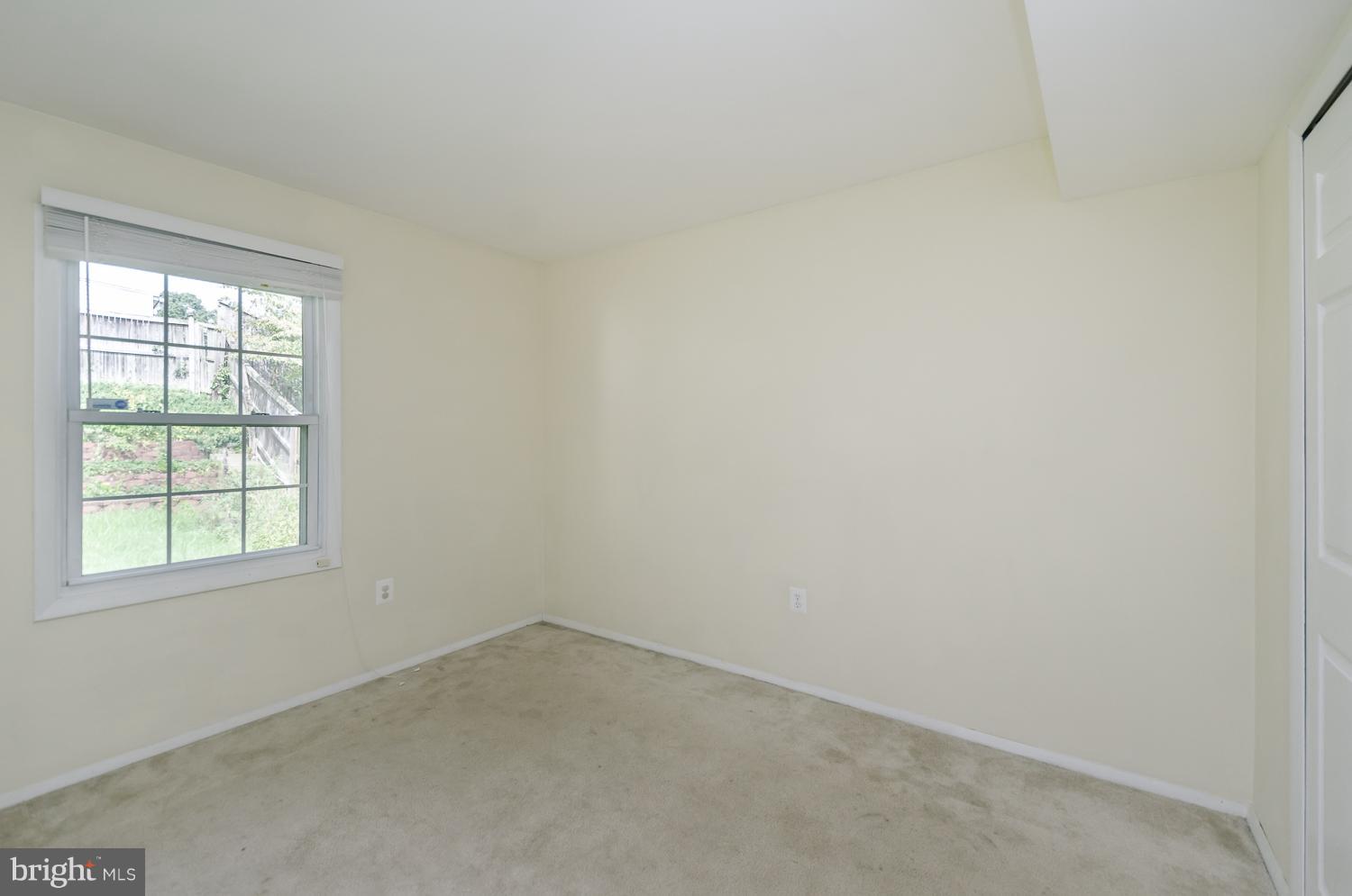 THE PROVINCES - Residential