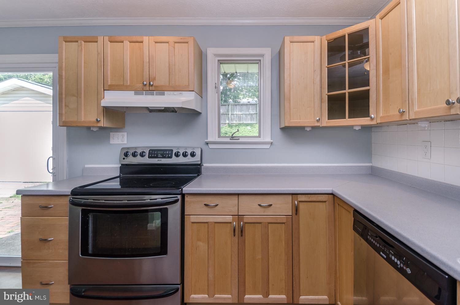 THE PROVINCES - Residential