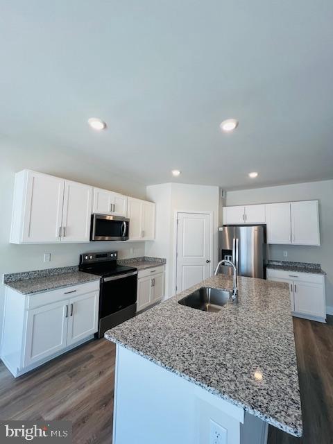 RETREAT AT WINDING CREEK - Residential Lease