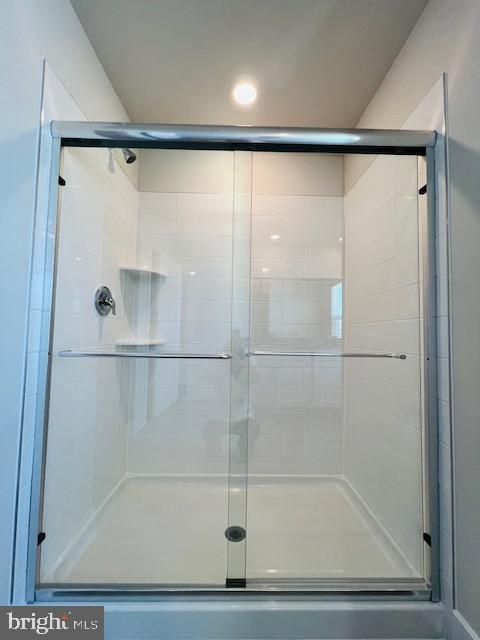 RETREAT AT WINDING CREEK - Residential Lease