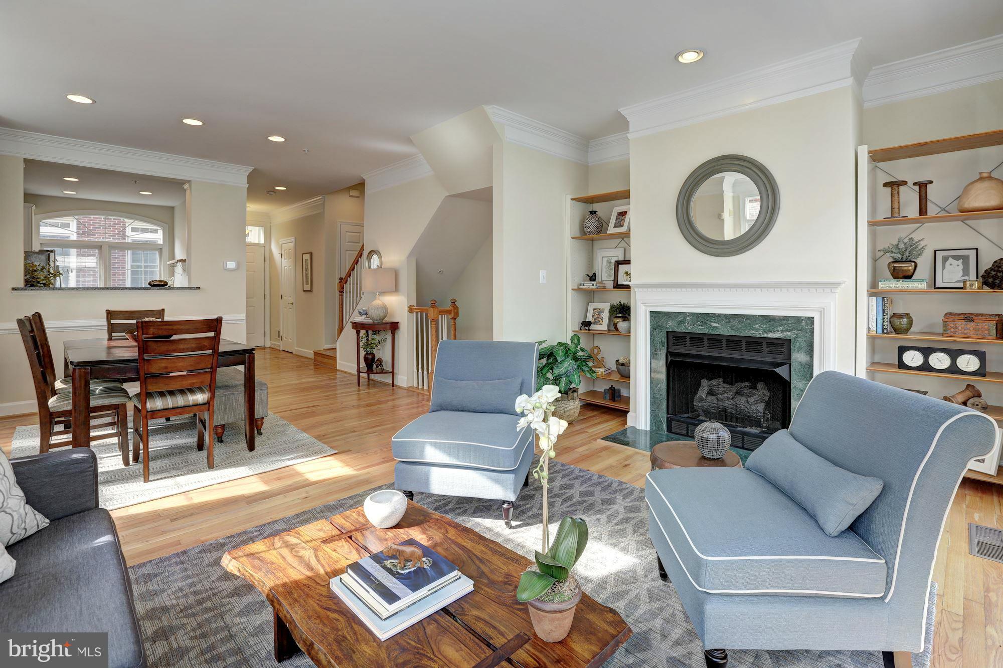 COURTHOUSE HILL - Residential