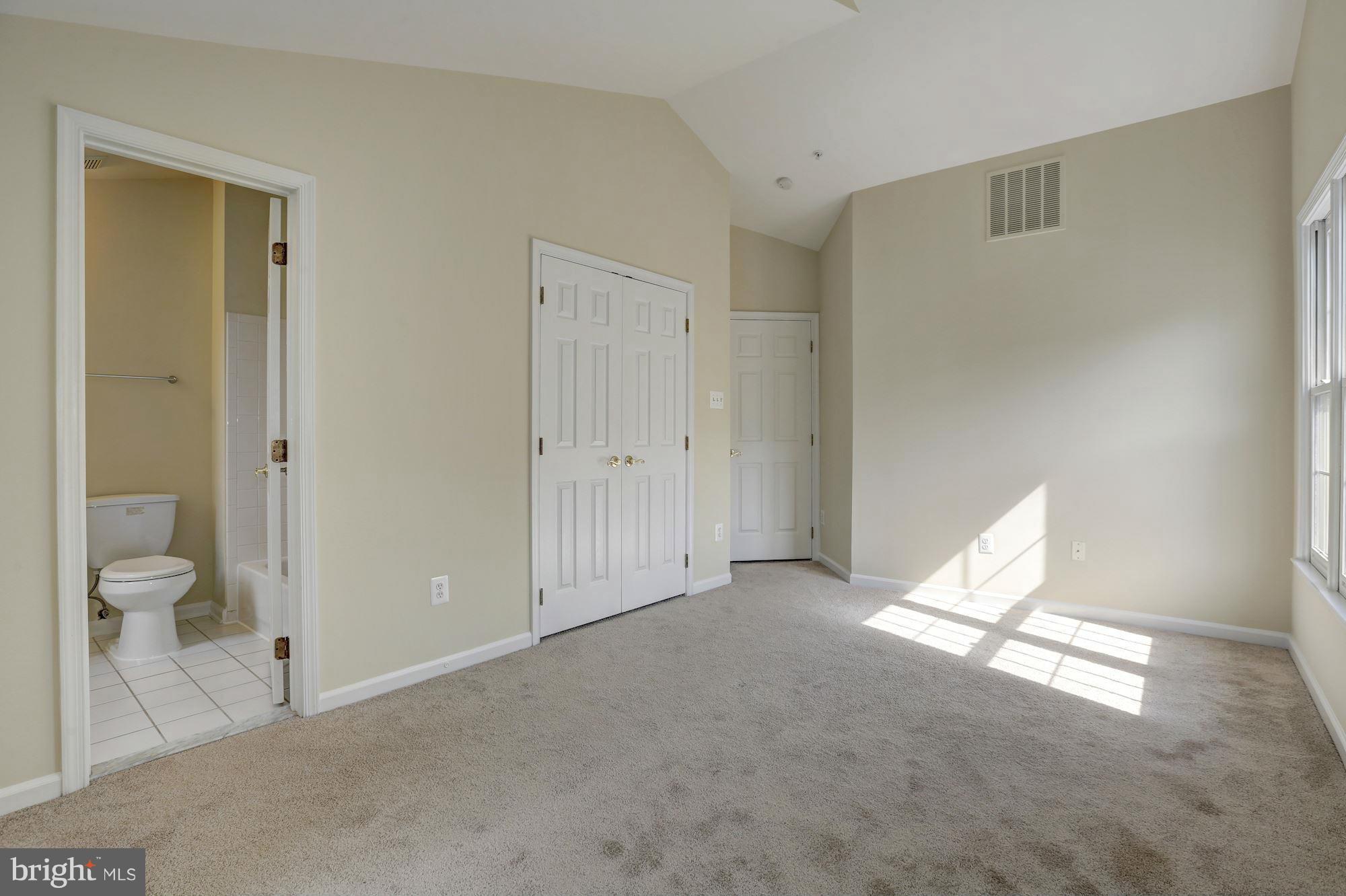 COURTHOUSE HILL - Residential