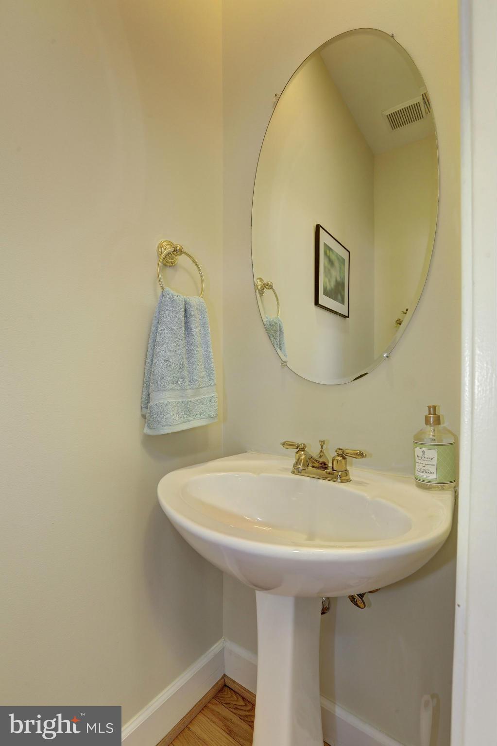 COURTHOUSE HILL - Residential