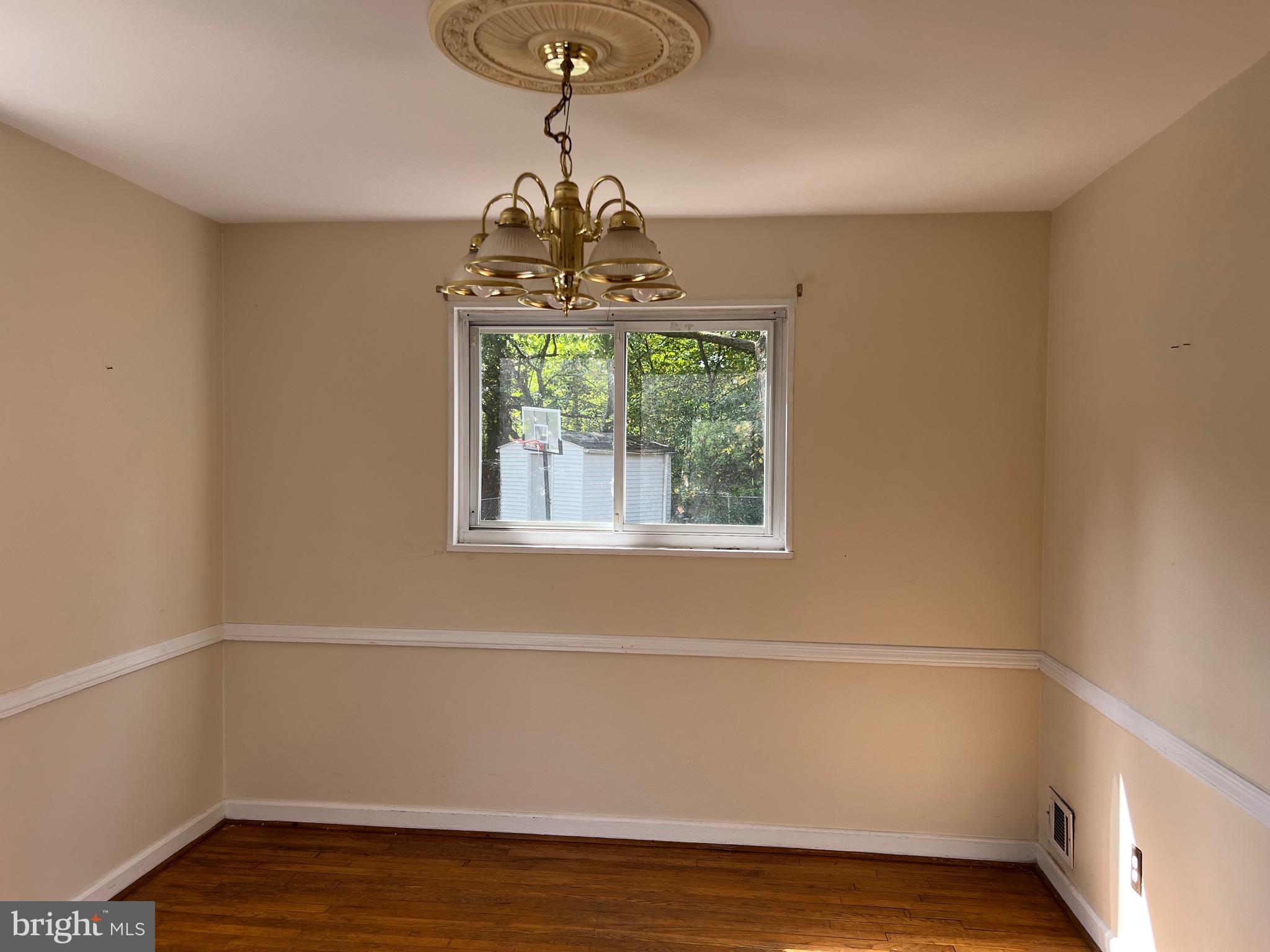 MARLOW HEIGHTS - Residential