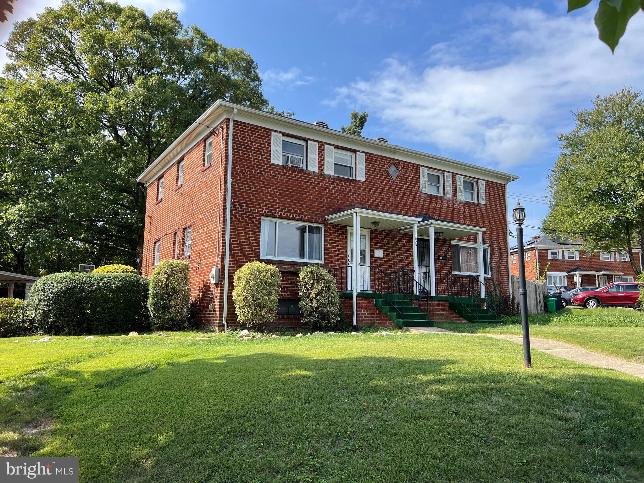 MARLOW HEIGHTS - Residential