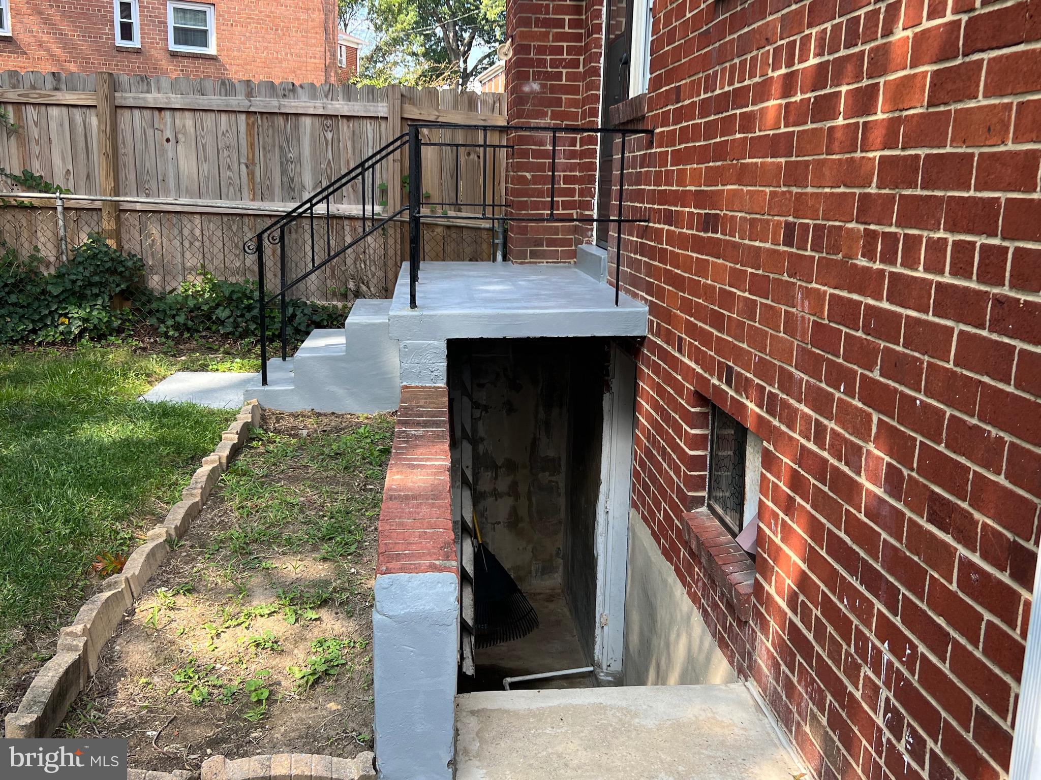 MARLOW HEIGHTS - Residential