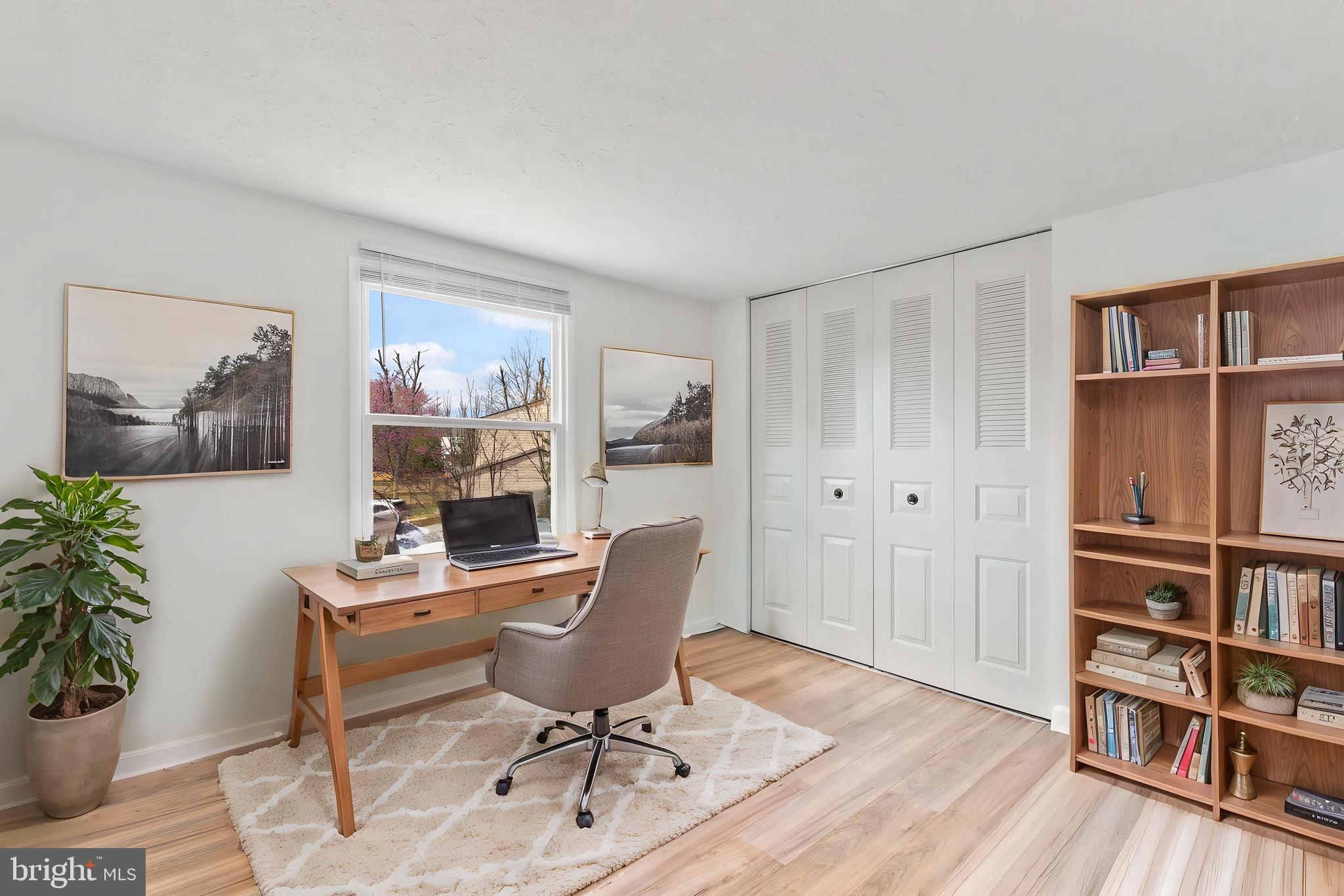 MILL CREEK SOUTH - Residential