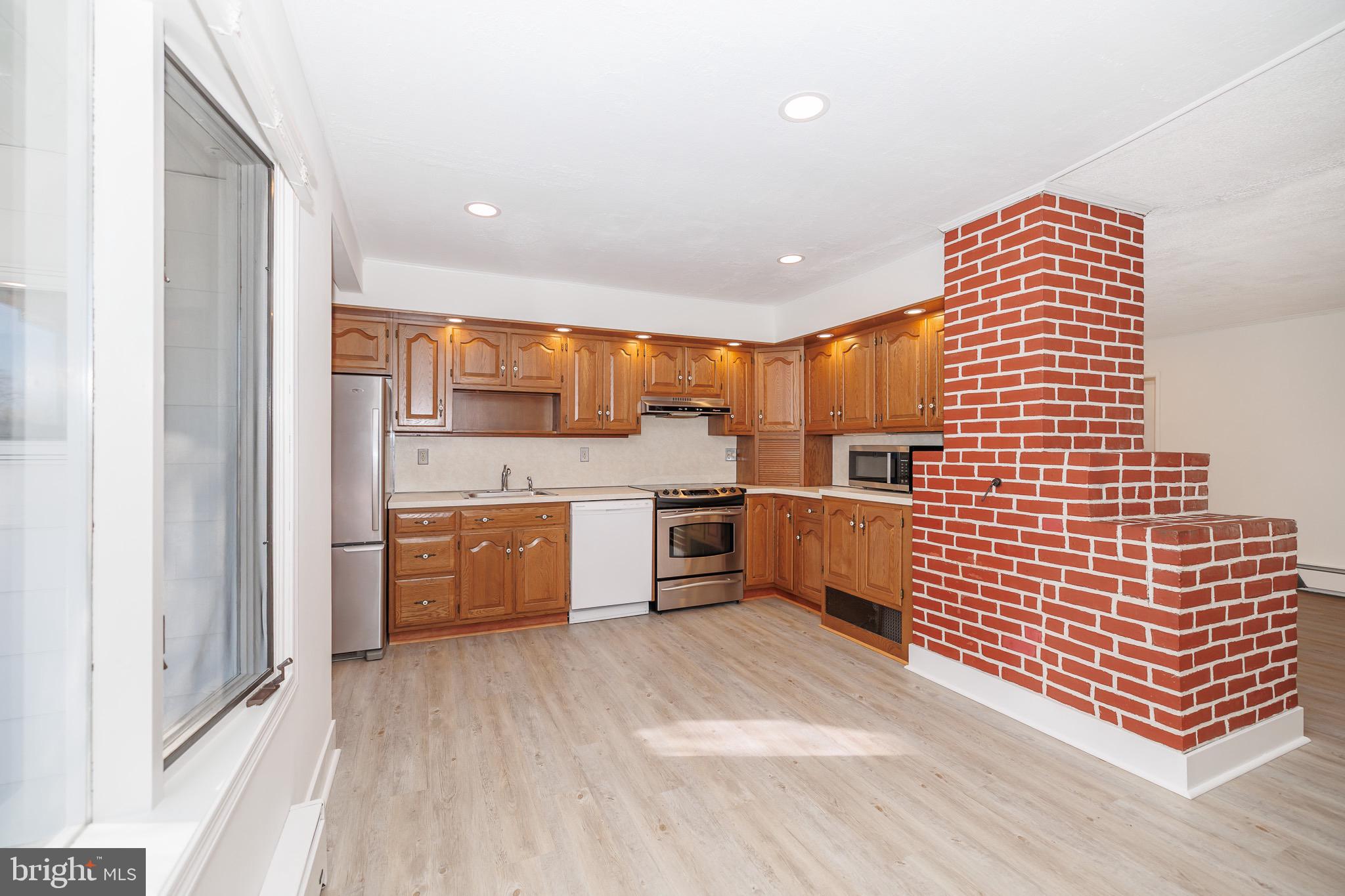 GREENBROOK - Residential