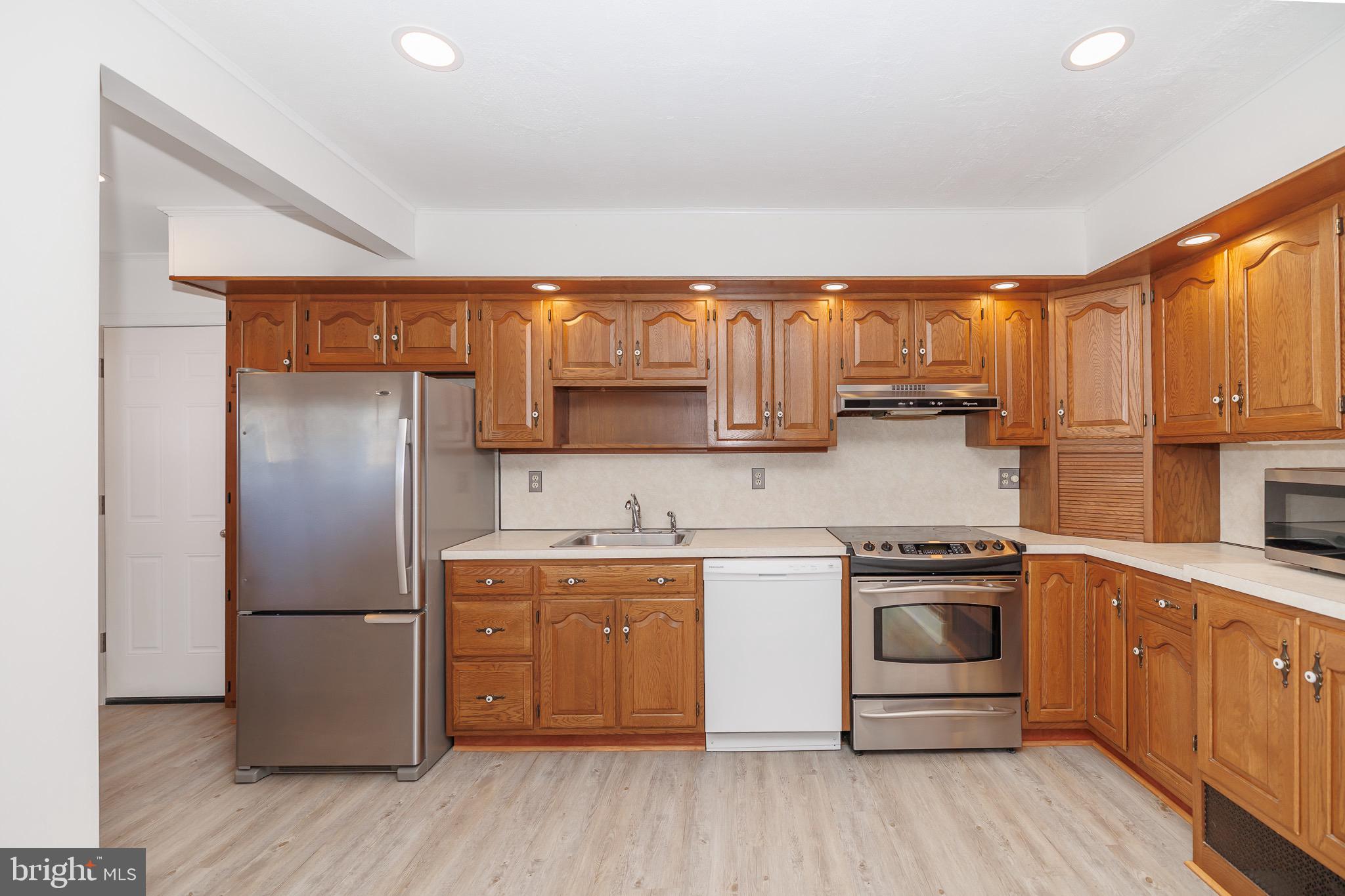 GREENBROOK - Residential