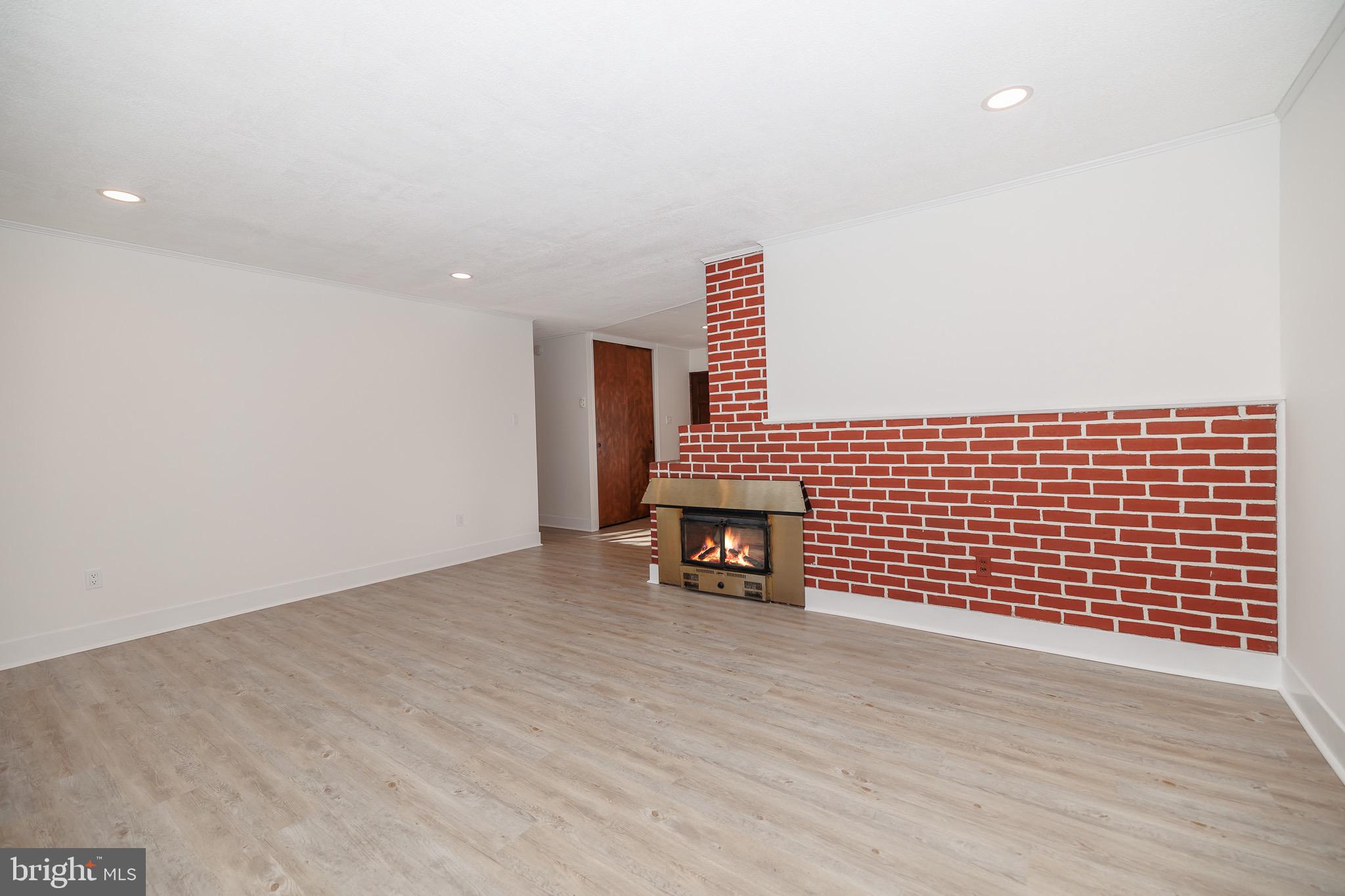 GREENBROOK - Residential