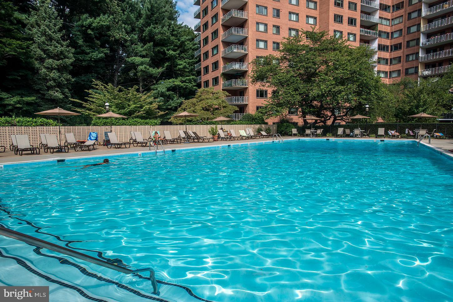 4201 CATHEDRAL AVENUE NW 1410E