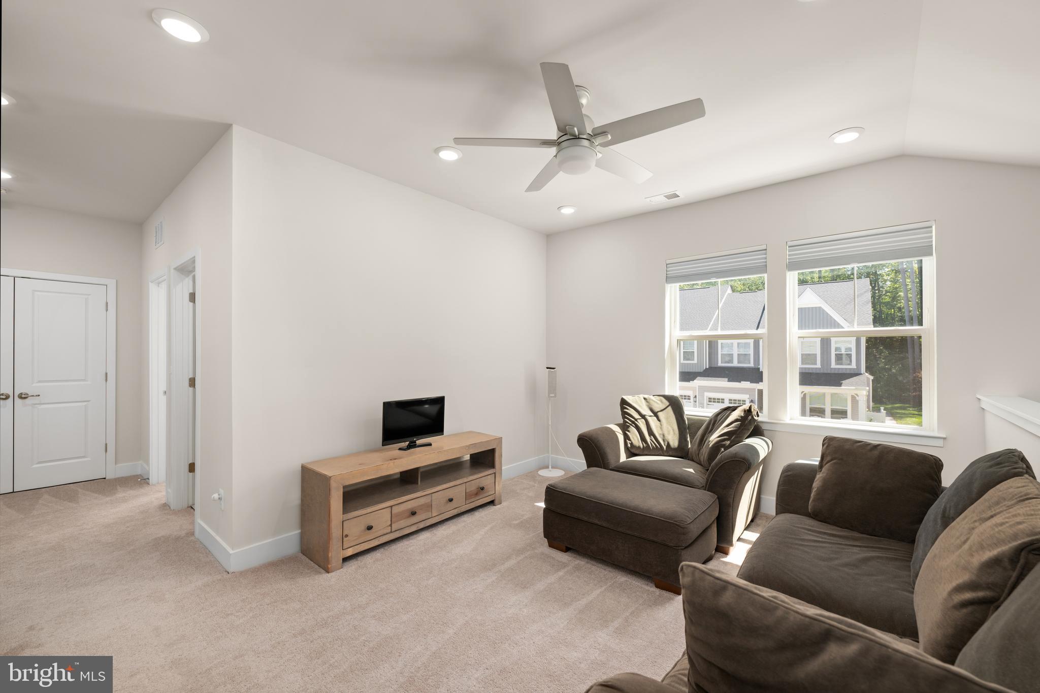 VILLAS AT WALDEN - Residential