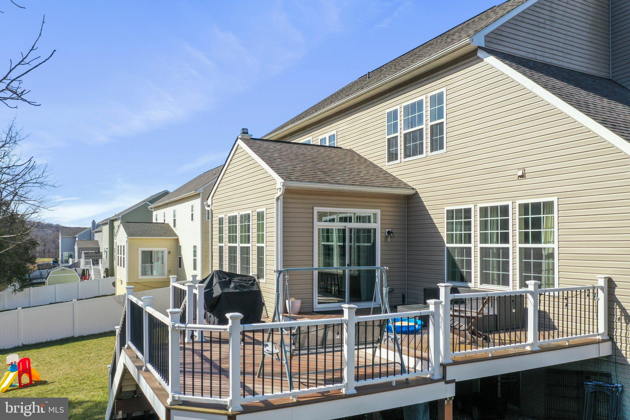 SHERIDAN ESTATES - Residential