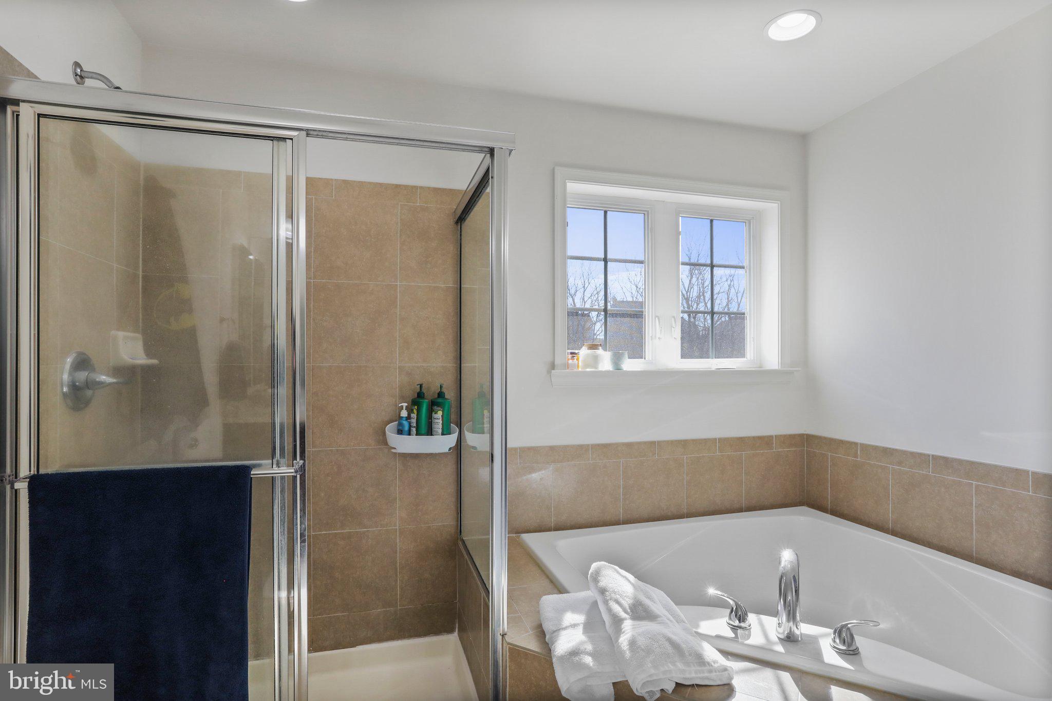 SHERIDAN ESTATES - Residential