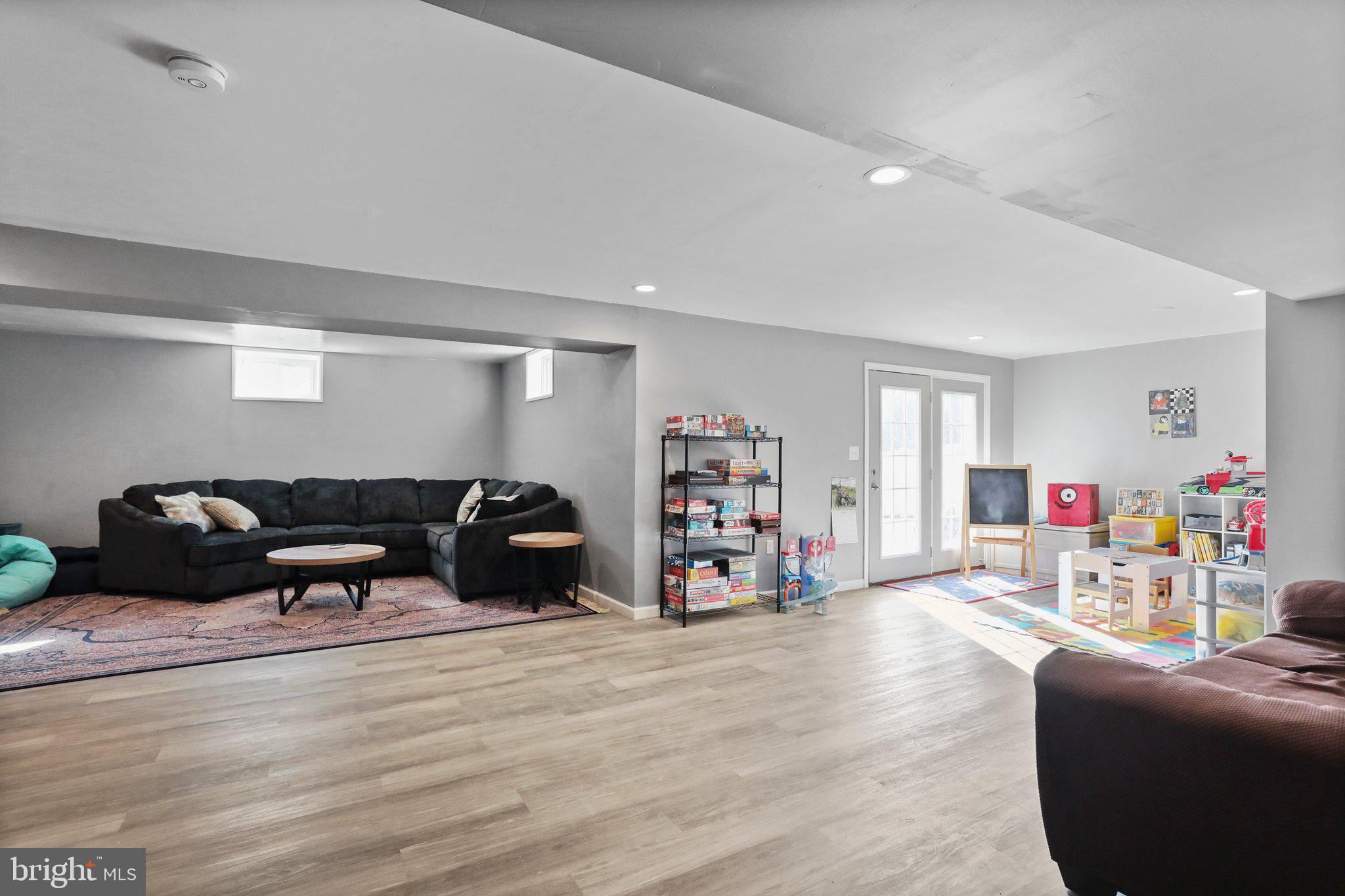 SHERIDAN ESTATES - Residential