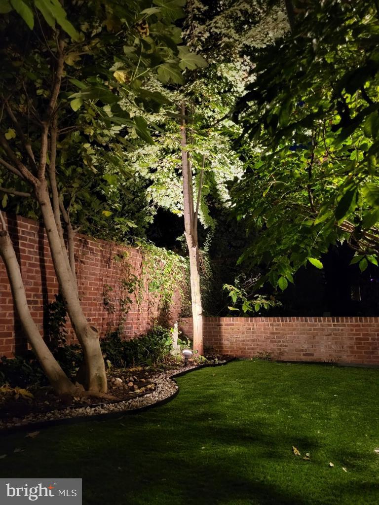 FELLS POINT HISTORIC DISTRICT - Residential