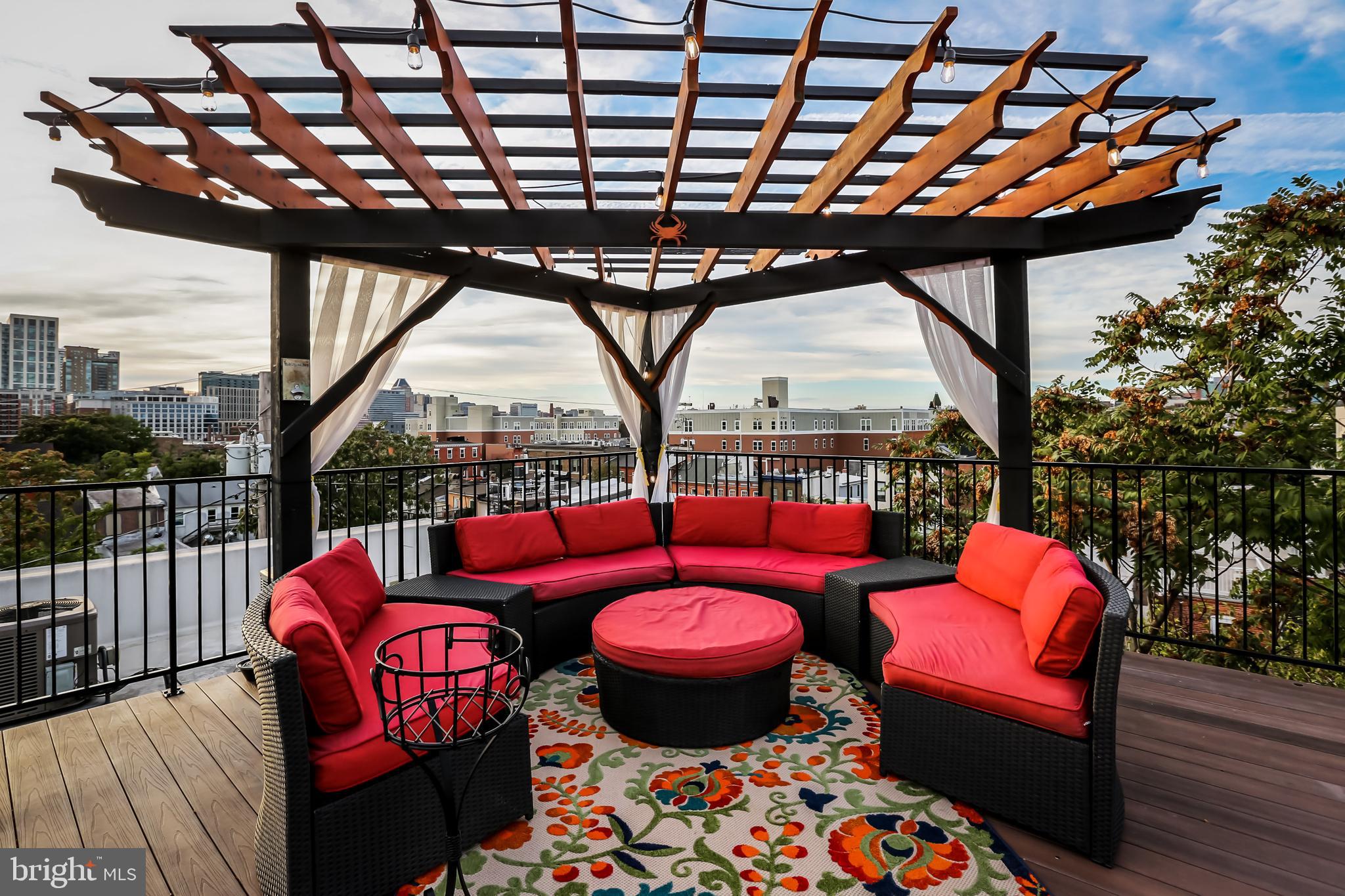 FELLS POINT HISTORIC DISTRICT - Residential