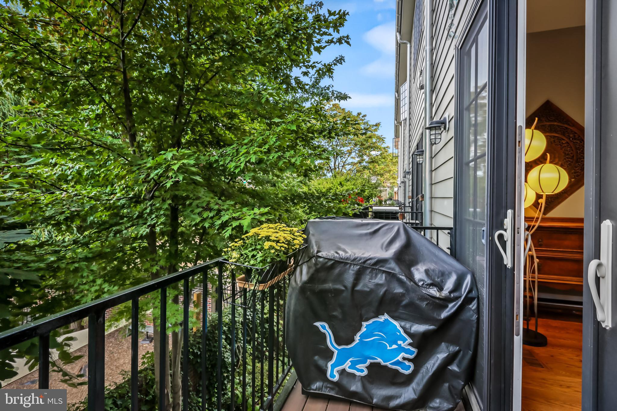 FELLS POINT HISTORIC DISTRICT - Residential