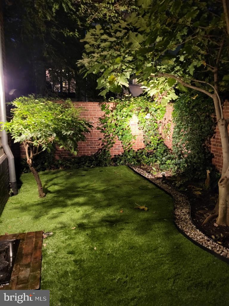 FELLS POINT HISTORIC DISTRICT - Residential