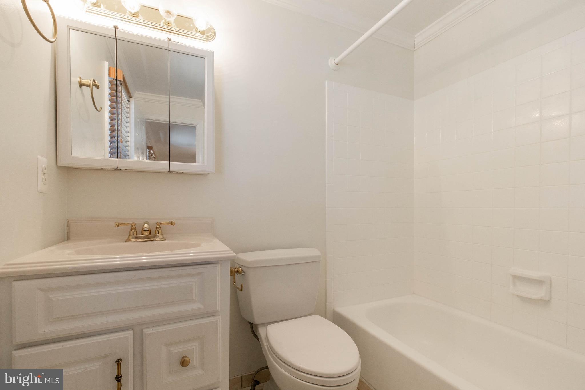 COVINGTON - Residential