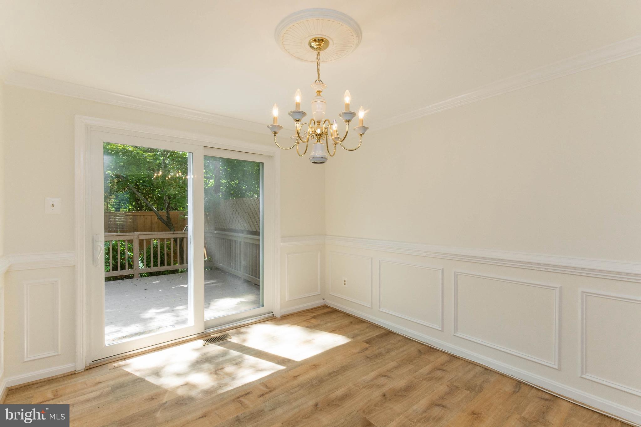 COVINGTON - Residential