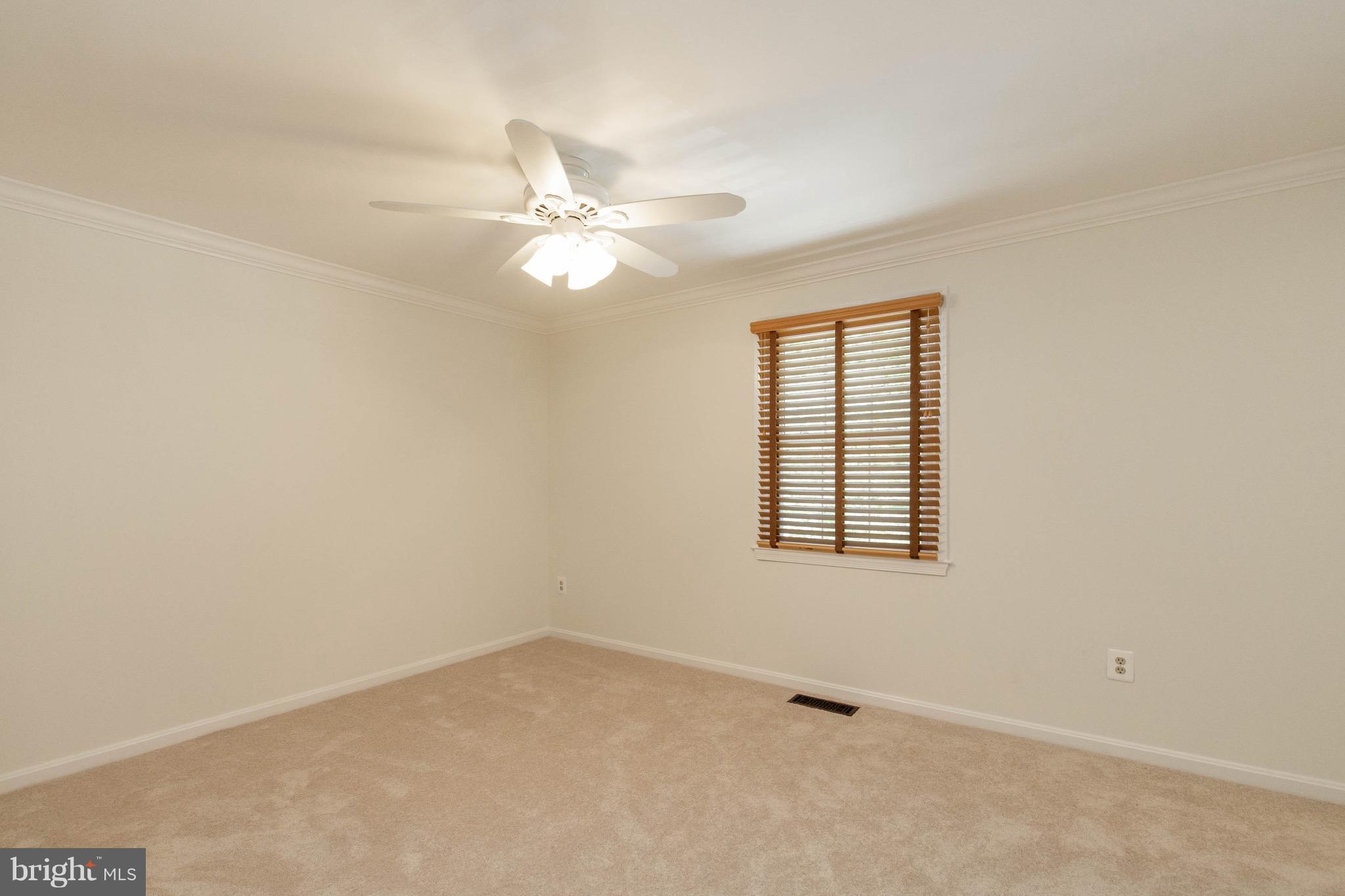 COVINGTON - Residential