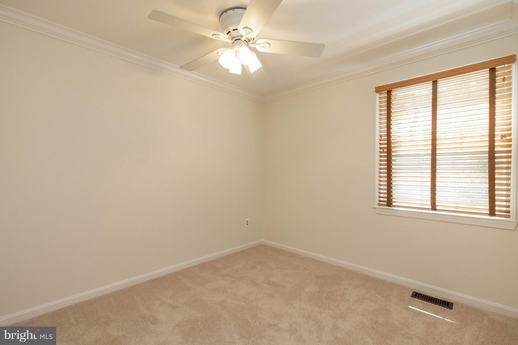 COVINGTON - Residential