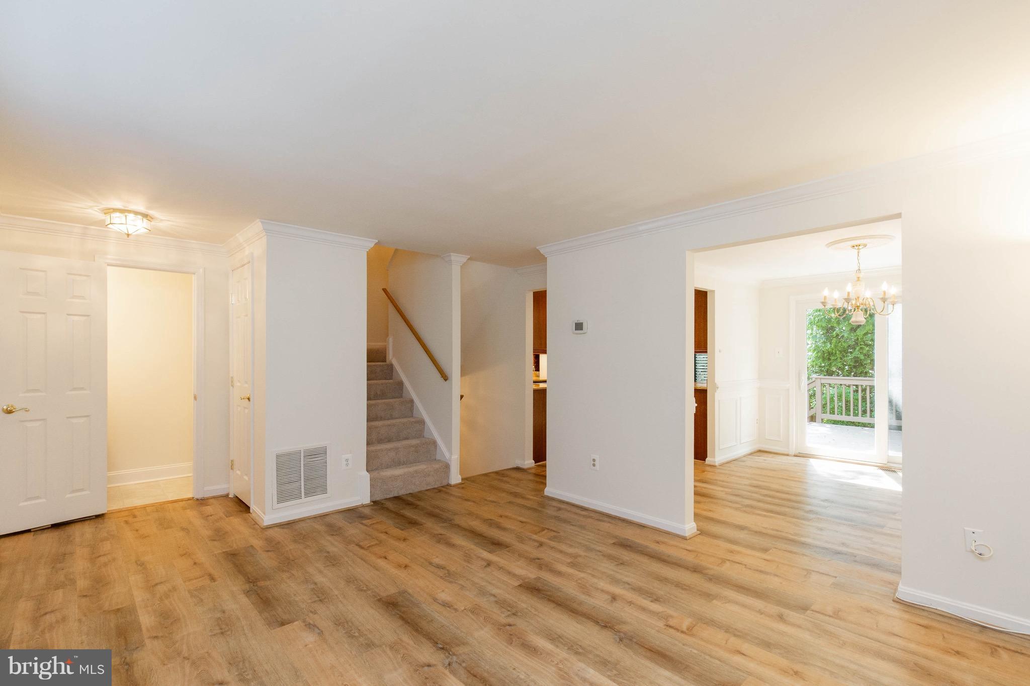 COVINGTON - Residential