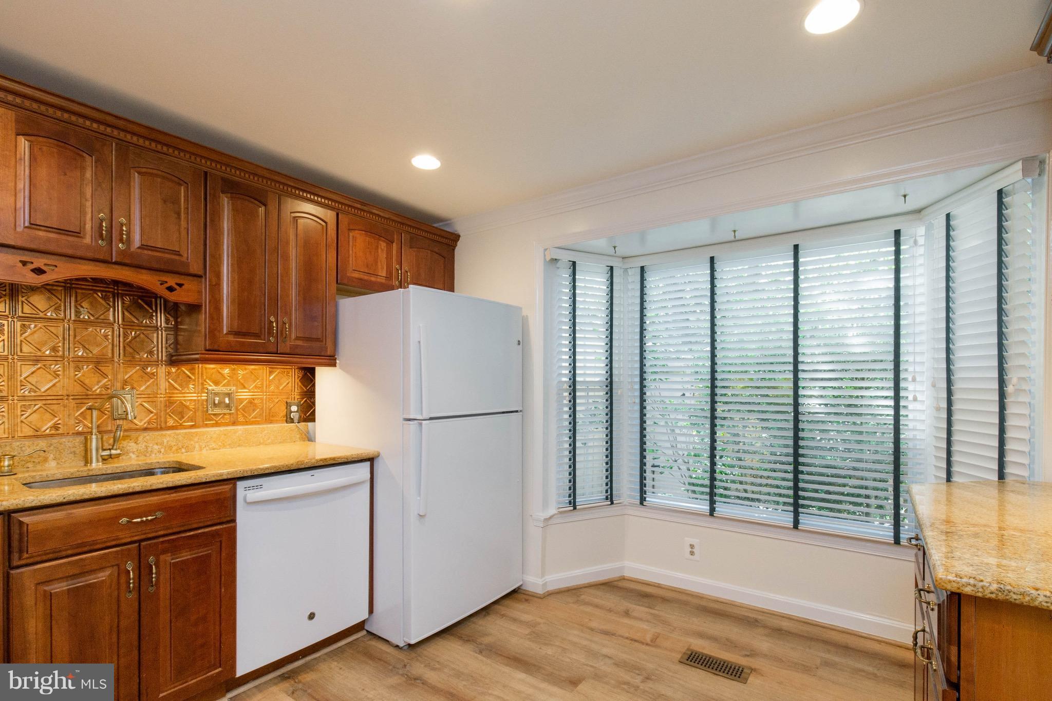 COVINGTON - Residential