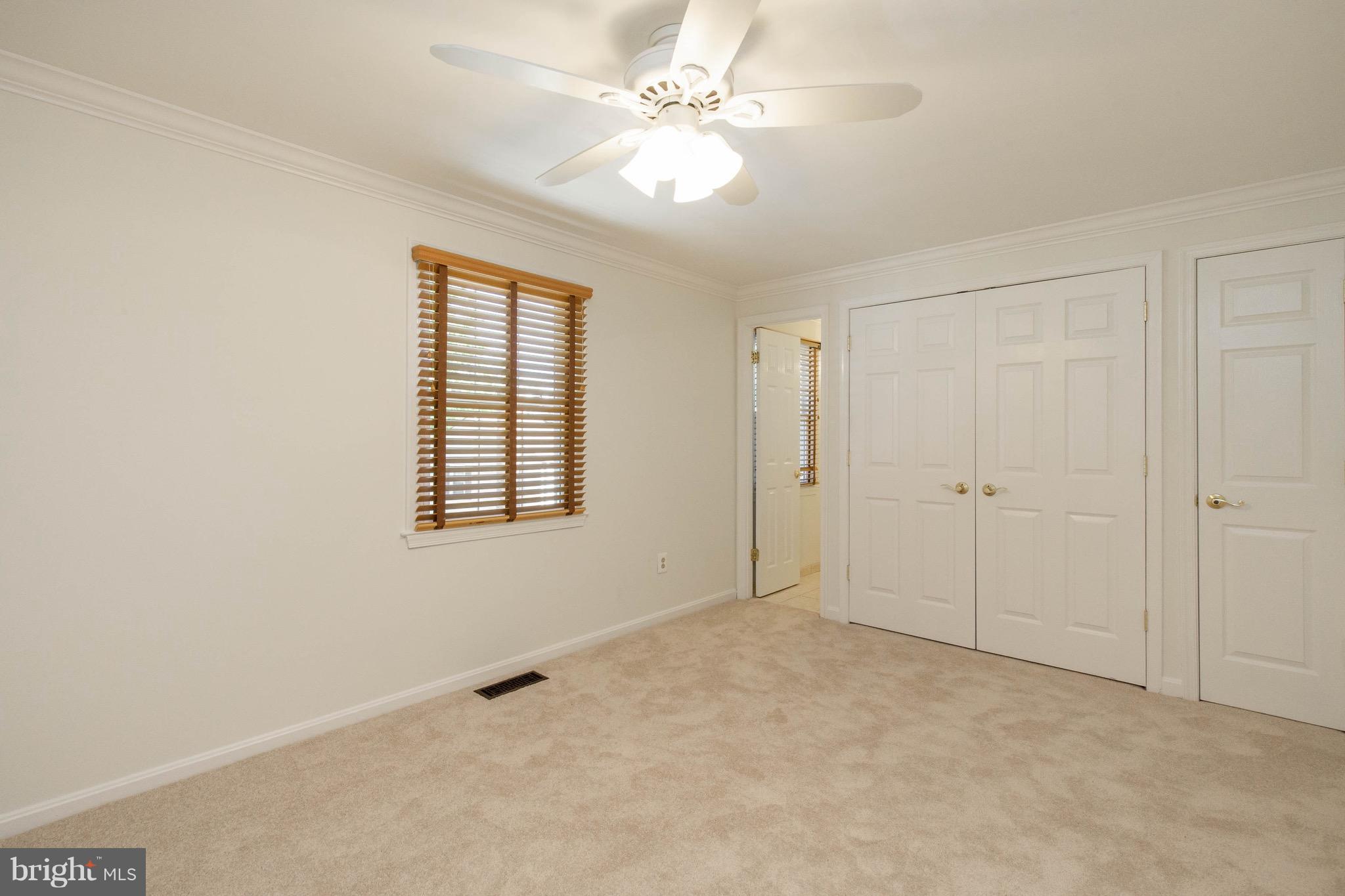 COVINGTON - Residential