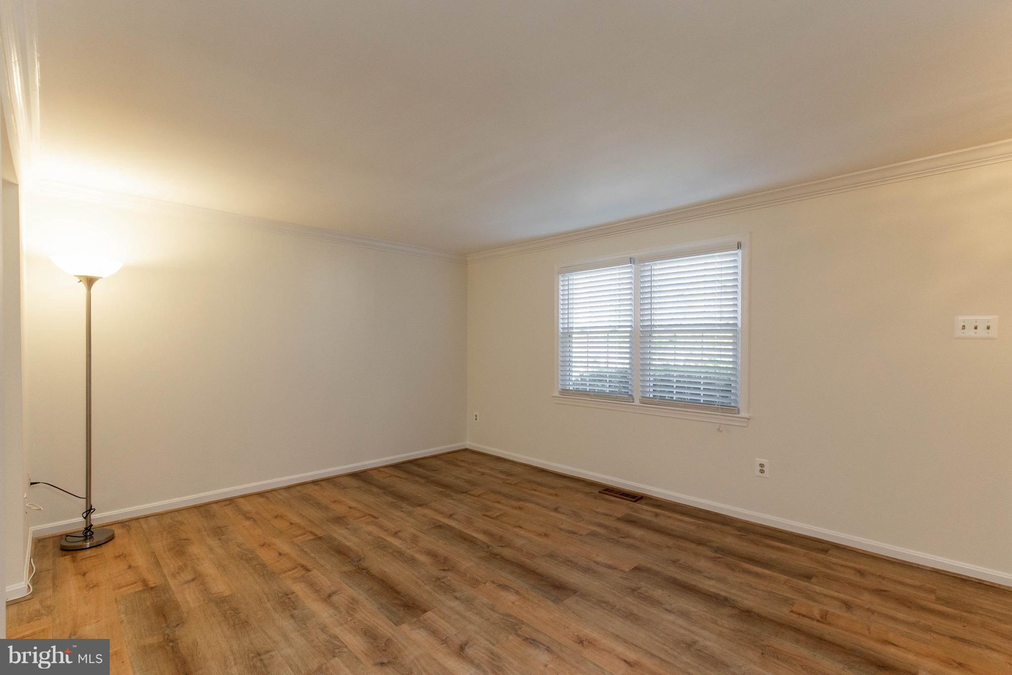 COVINGTON - Residential