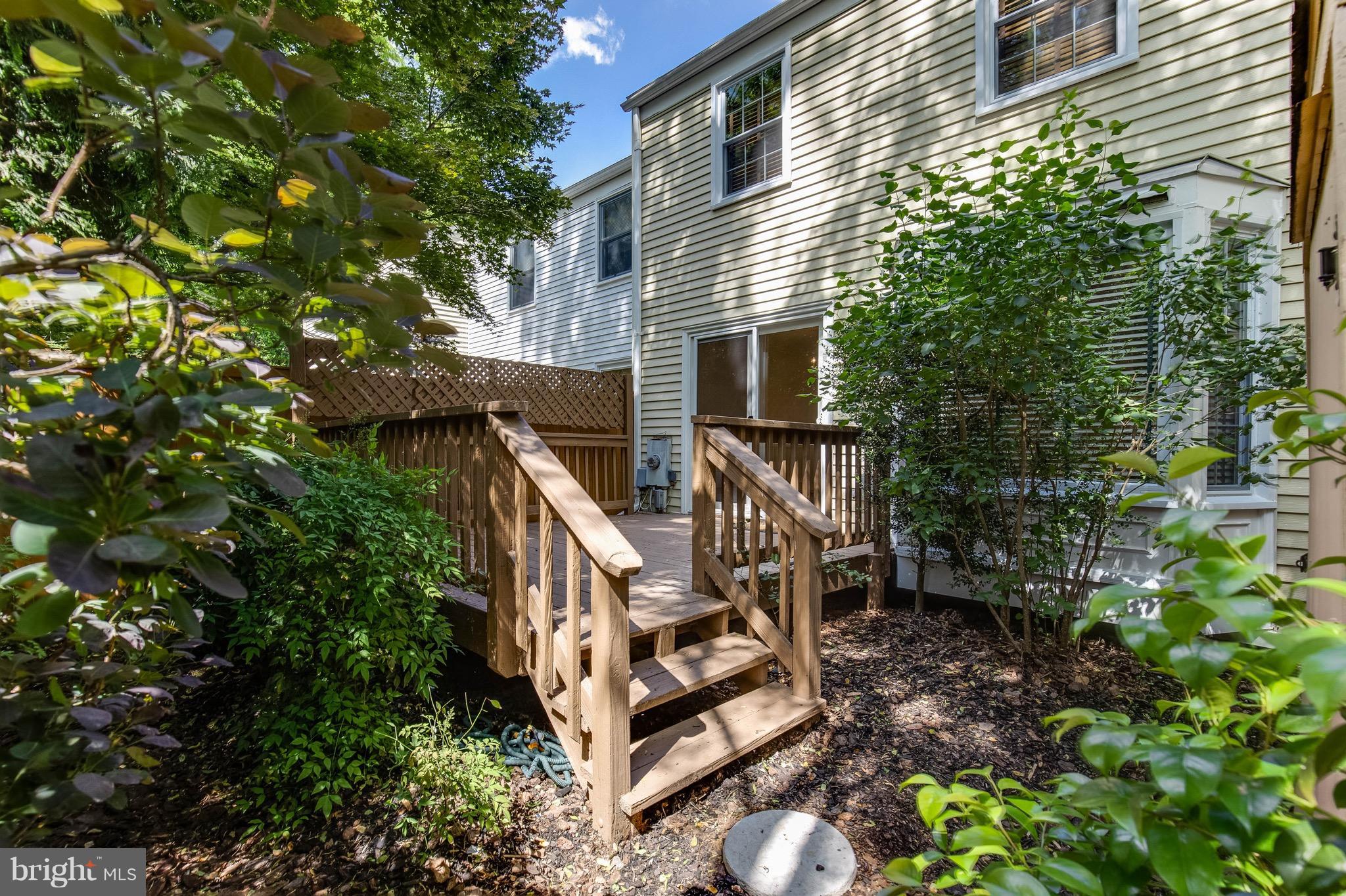 COVINGTON - Residential