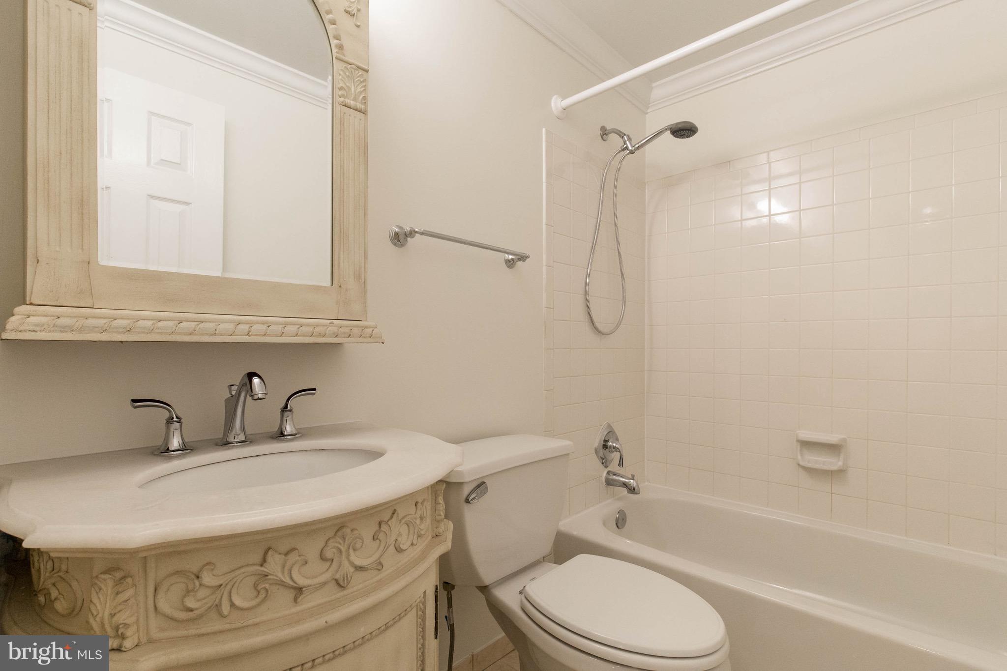 COVINGTON - Residential