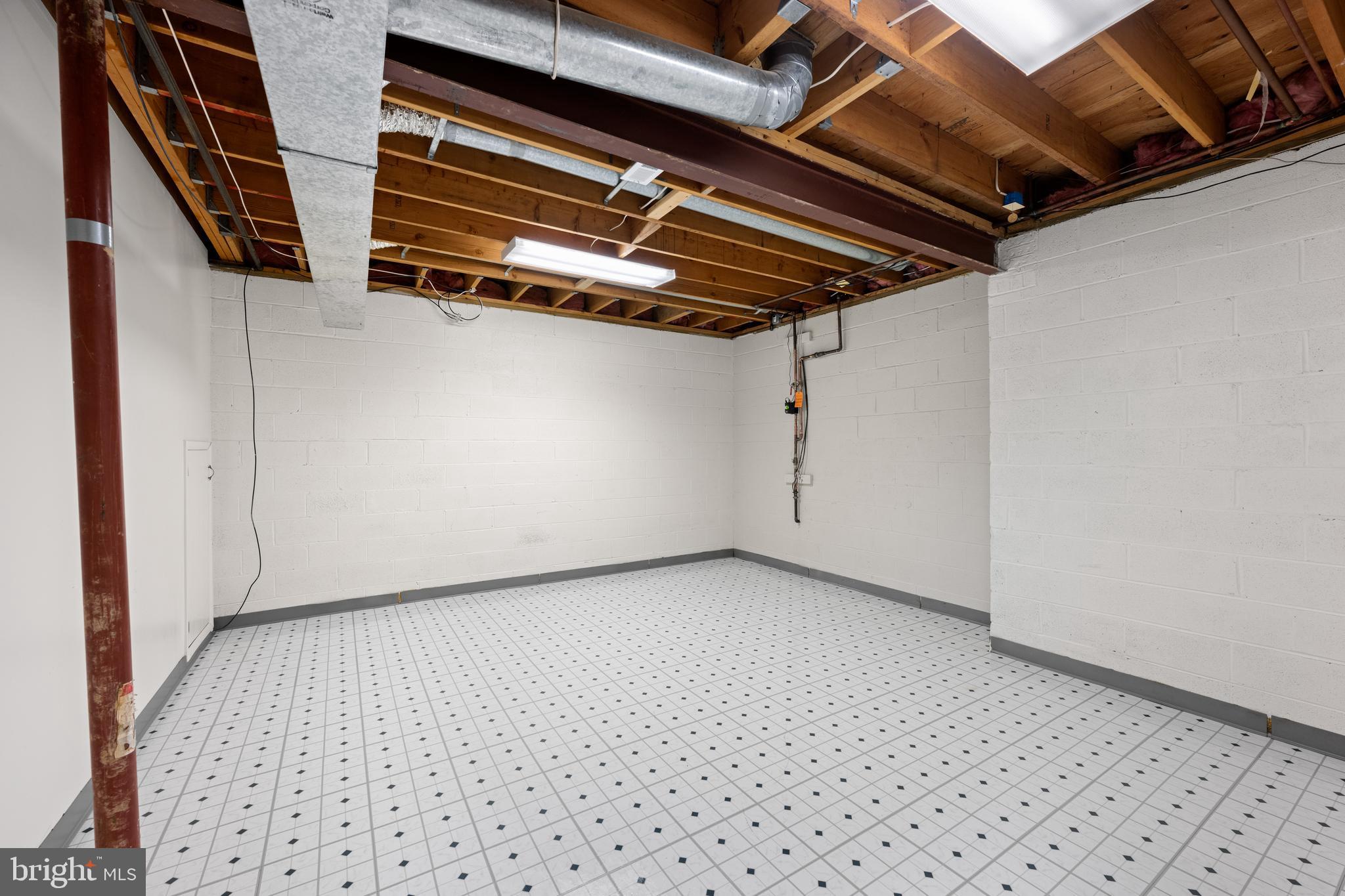 BERKLEY - Residential