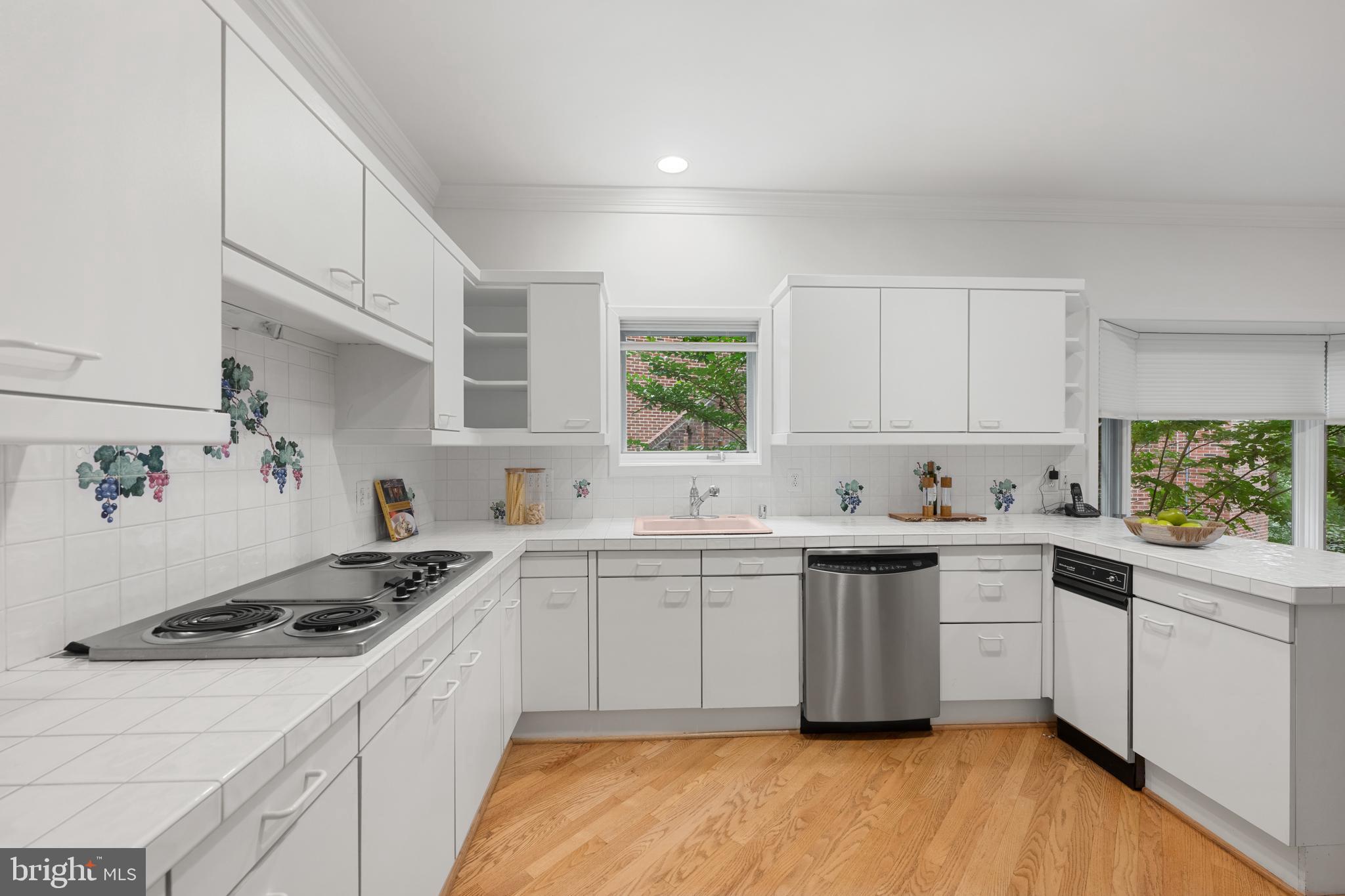 BERKLEY - Residential