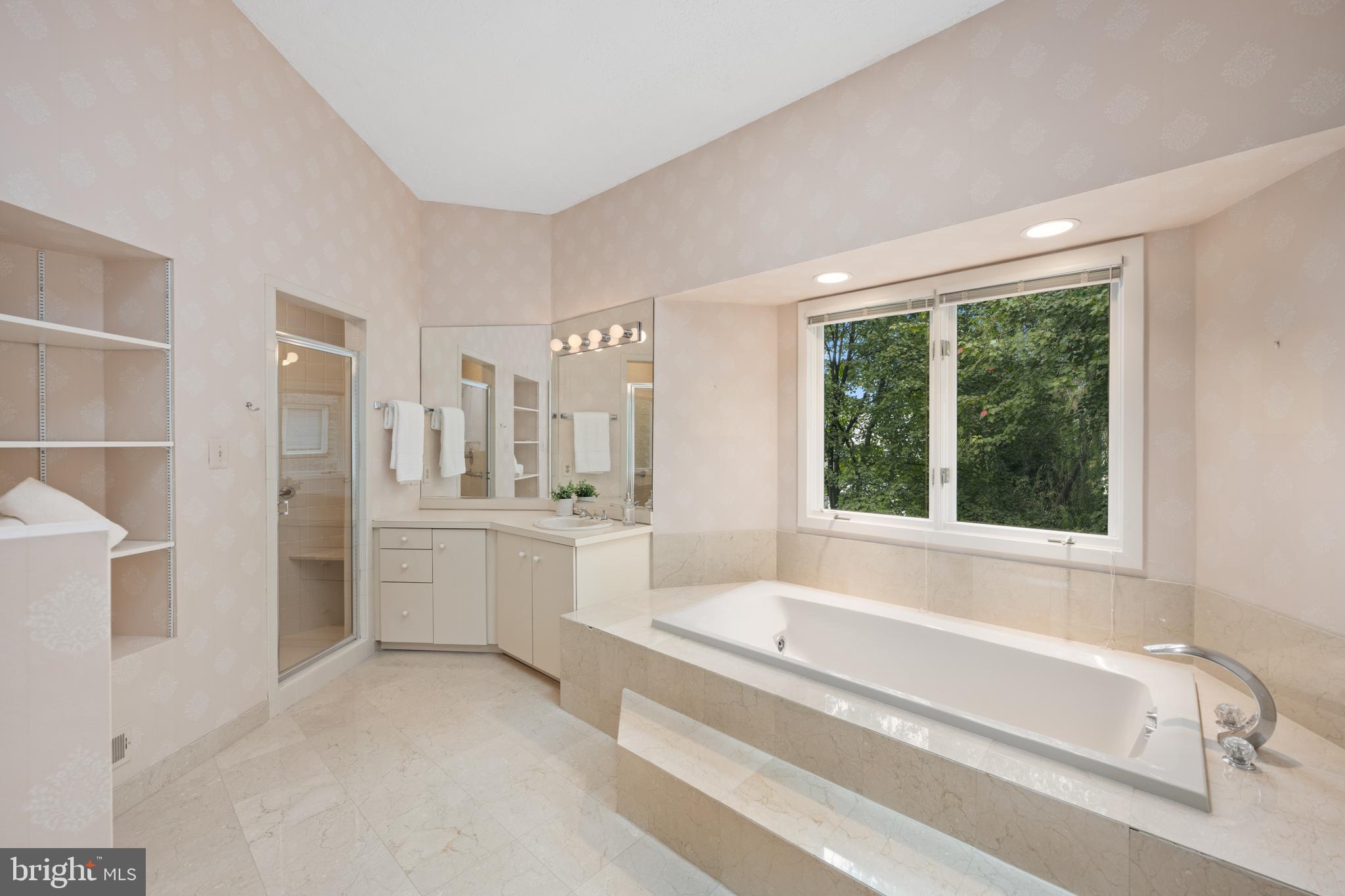 BERKLEY - Residential