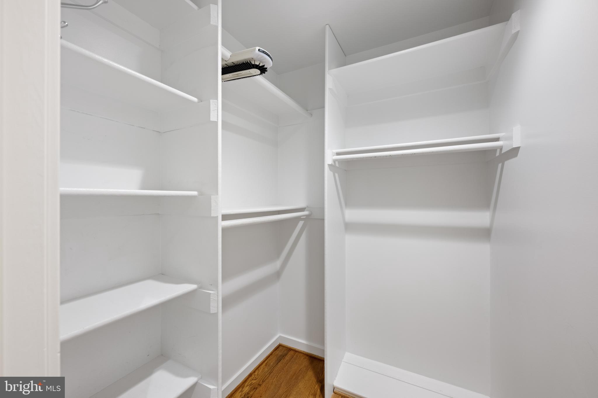 BERKLEY - Residential