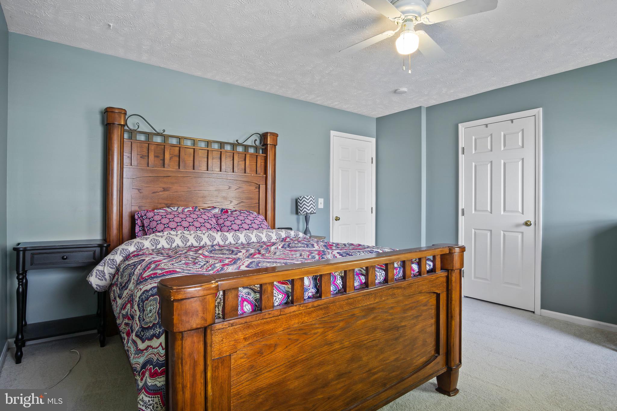 POTOMAC CROSSING - Residential